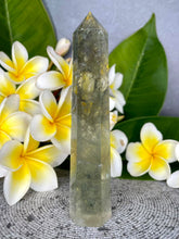 Load image into Gallery viewer, Transparent Green Quartz Tower Point