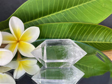 Load image into Gallery viewer, Transparent Clear Quartz Double Point