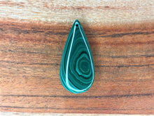 Load image into Gallery viewer, Malachite Tear Drop Crystal Pendant