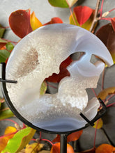 Load image into Gallery viewer, Natural Druzy Crystal Agate Moon And Cat