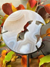 Load image into Gallery viewer, Heavenly Crystal Agate Moon And Cat