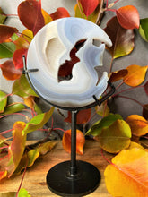 Load image into Gallery viewer, Stunning Agate Moon & Cat With Druzy