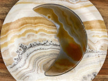 Load image into Gallery viewer, Stunning Crescent Moon Agate Crystal
