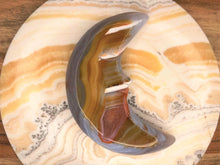 Load image into Gallery viewer, Stunning Crescent Moon Agate Crystal