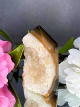 Load image into Gallery viewer, Chakra Healing Carnelian Tower With Quartz Geode Druzy