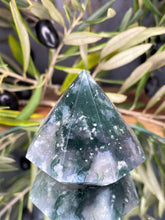 Load image into Gallery viewer, Moss Agate Crystal Carving Diamond Home Décor