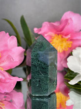 Load image into Gallery viewer, Natural Green Moss Agate Crystal Tower