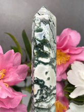 Load image into Gallery viewer, Healing Crystal Tree Agate Tower