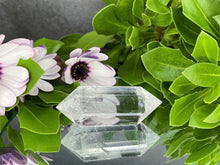 Load image into Gallery viewer, Amplify Healing Clear Quartz Double Point Meditation