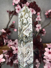Load image into Gallery viewer, Stunning Moss Agate Crystal Tower Point