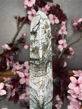 Load image into Gallery viewer, Stunning Moss Agate Crystal Tower Point