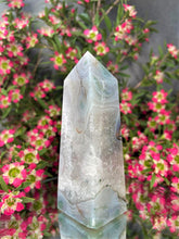 Load image into Gallery viewer, Grounding Green Quartz Agate Crystal Tower
