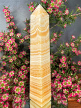 Load image into Gallery viewer, Stunning Yellow Calcite Crystal Tower Point