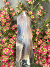 Load image into Gallery viewer, Beautiful Agate Crystal Tower Point