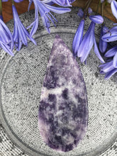 Load image into Gallery viewer, Small Lepidolite Leaf Shape Crystal Bowl For Trinkets
