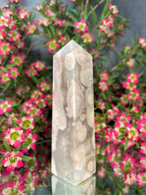 Load image into Gallery viewer, Gorgeous Green Quartz Flower Agate Crystal Tower