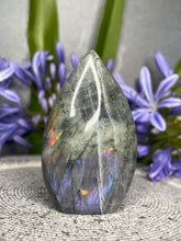 Load image into Gallery viewer, Pretty Labradorite Crystal Flame With Flash
