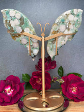 Load image into Gallery viewer, High Quality Green Flower Agate Crystal Butterfly Wings