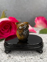 Load image into Gallery viewer, Stunning Tiger’s Eye Owl Crystal Carving