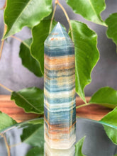 Load image into Gallery viewer, Strength Blue Onyx Crystal Tower Point