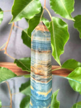 Load image into Gallery viewer, Beautiful Blue Onyx Crystal Tower Point