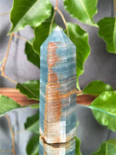 Load image into Gallery viewer, Stunning Blue Onyx Crystal Tower Point