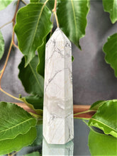 Load image into Gallery viewer, Soothing Howlite Crystal Tower Point