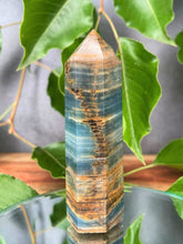 Load image into Gallery viewer, Clarity Blue Onyx Crystal Tower Point