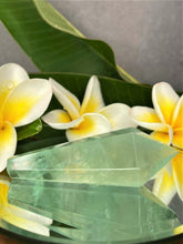 Load image into Gallery viewer, Soothing Green Fluorite Crystal Point Wand
