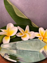 Load image into Gallery viewer, Serene Green Fluorite Crystal Point Wand