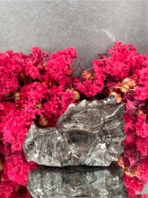 Load image into Gallery viewer, Transformation Yooperlite Crystal Dragon Head Stone Carving