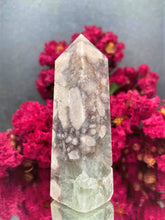 Load image into Gallery viewer, Natural Green Quartz Flower Agate Crystal Tower Point