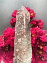 Load image into Gallery viewer, Beautiful Green Quartz Flower Agate Crystal Tower