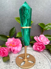 Load image into Gallery viewer, Malachite Wand Point In Gold Painted Metal Stand