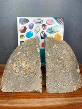 Load image into Gallery viewer, Stunning Natural Agate Crystal Bookend Pair
