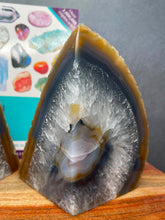 Load image into Gallery viewer, Stunning Natural Agate Crystal Bookend Pair
