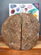 Load image into Gallery viewer, Natural Agate Crystal Bookend Pair For Book Shelf Décor