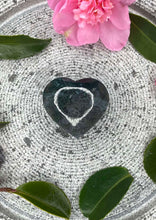 Load image into Gallery viewer, Moss Agate Crystal Love Heart 037