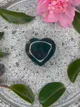 Load image into Gallery viewer, Moss Agate Crystal Love Heart 043
