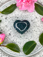 Load image into Gallery viewer, Moss Agate Crystal Love Heart 028