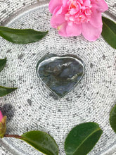 Load image into Gallery viewer, Moss Agate Crystal Love Heart 034