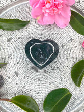 Load image into Gallery viewer, Moss Agate Crystal Love Heart 041