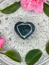 Load image into Gallery viewer, Moss Agate Crystal Love Heart 028