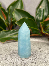Load image into Gallery viewer, Natural Aquamarine Crystal Tower Point
