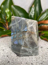 Load image into Gallery viewer, Natural Labradorite Crystal Freeform With Flash