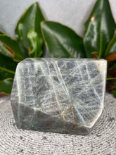 Load image into Gallery viewer, Natural Labradorite Crystal Freeform With Flash