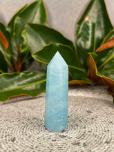Load image into Gallery viewer, Serene Aquamarine Crystal Tower Point