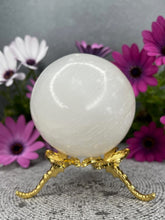 Load image into Gallery viewer, Beautiful Selenite Crystal Sphere