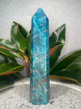 Load image into Gallery viewer, Energetic Blue Apatite Crystal Tower Point