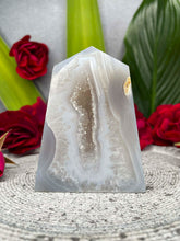 Load image into Gallery viewer, Sleek Druzy Agate Crystal Tower Point